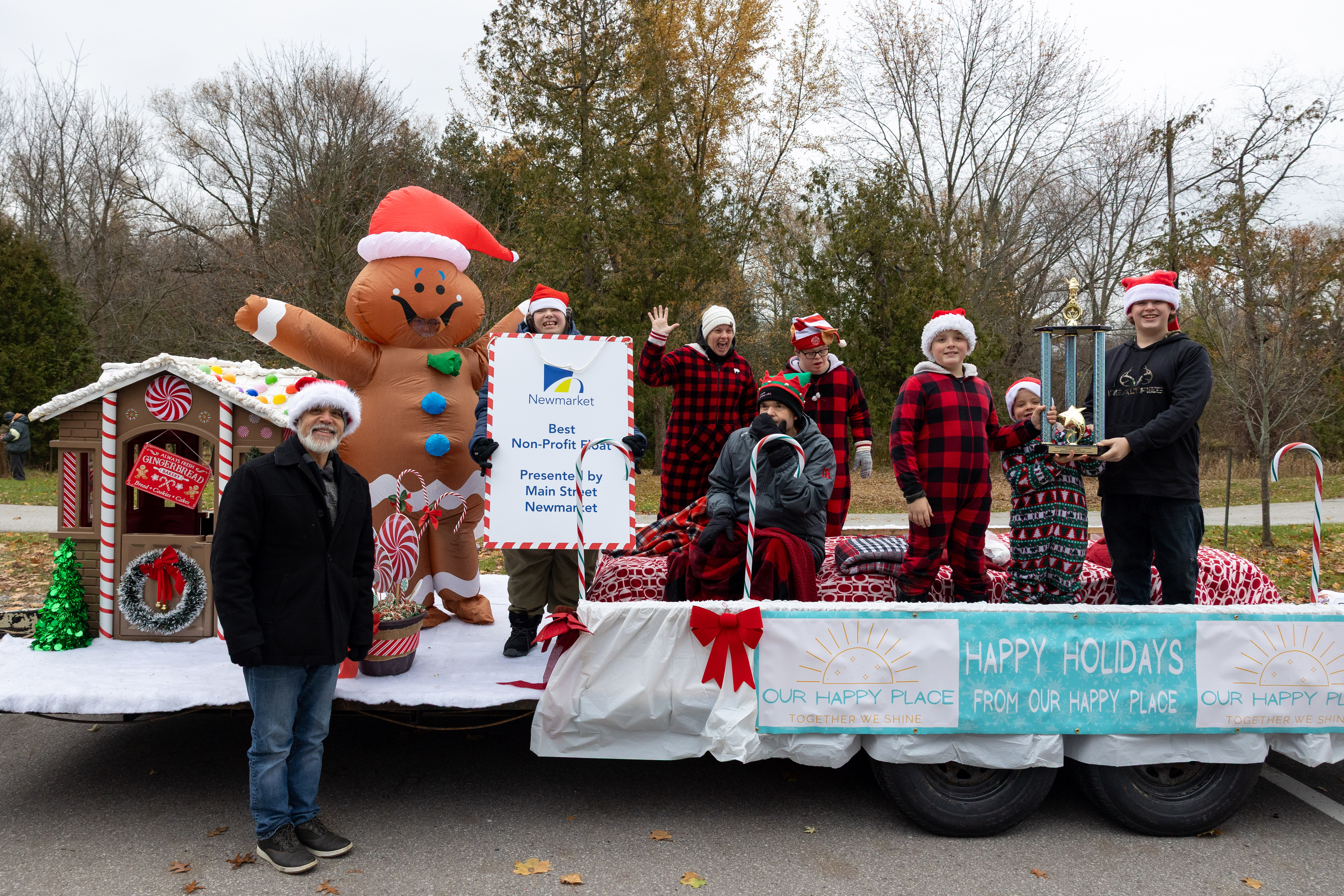 town-of-newmarket---preview---2025-santa-claus-parade-9_54930147056_o.jpg